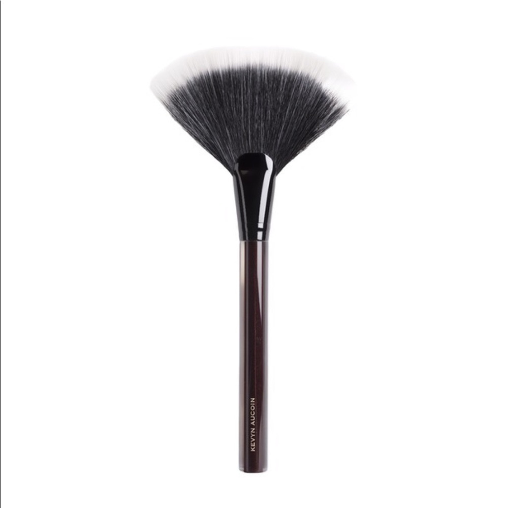 Kevyn Aucoin The Fan Brush